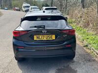 INFINITI Q30