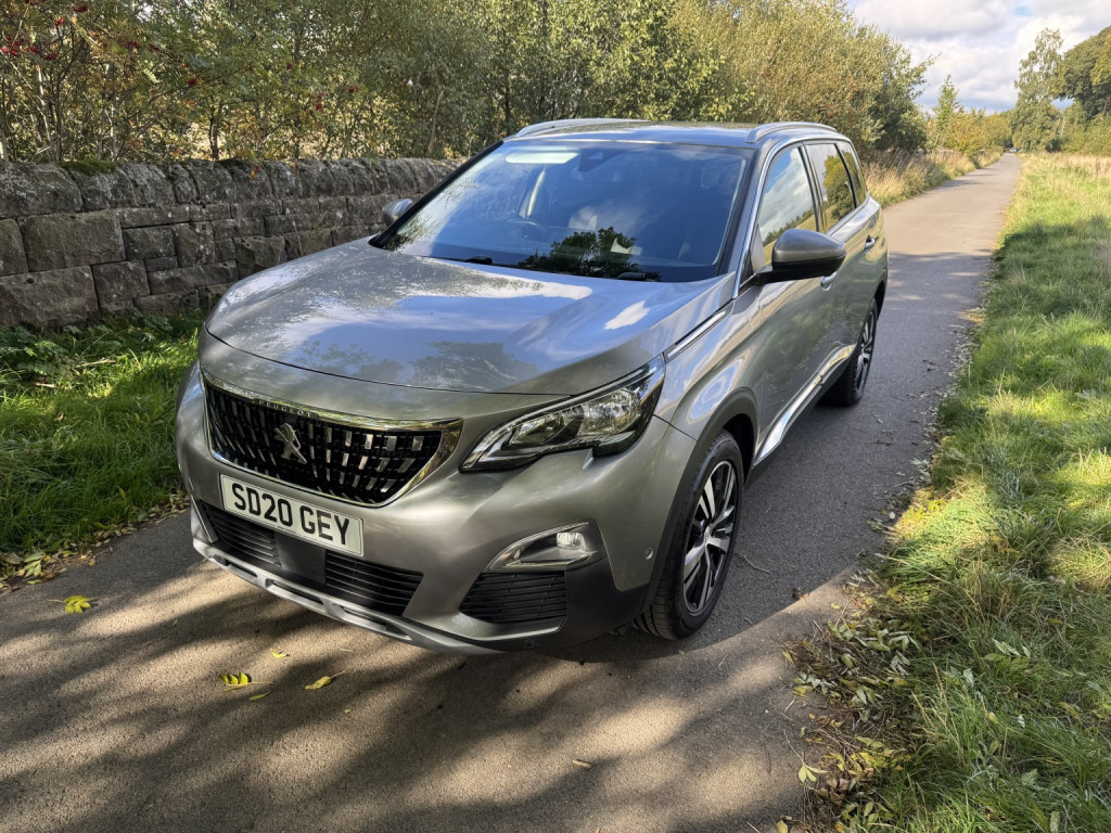 2020 Peugeot 5008